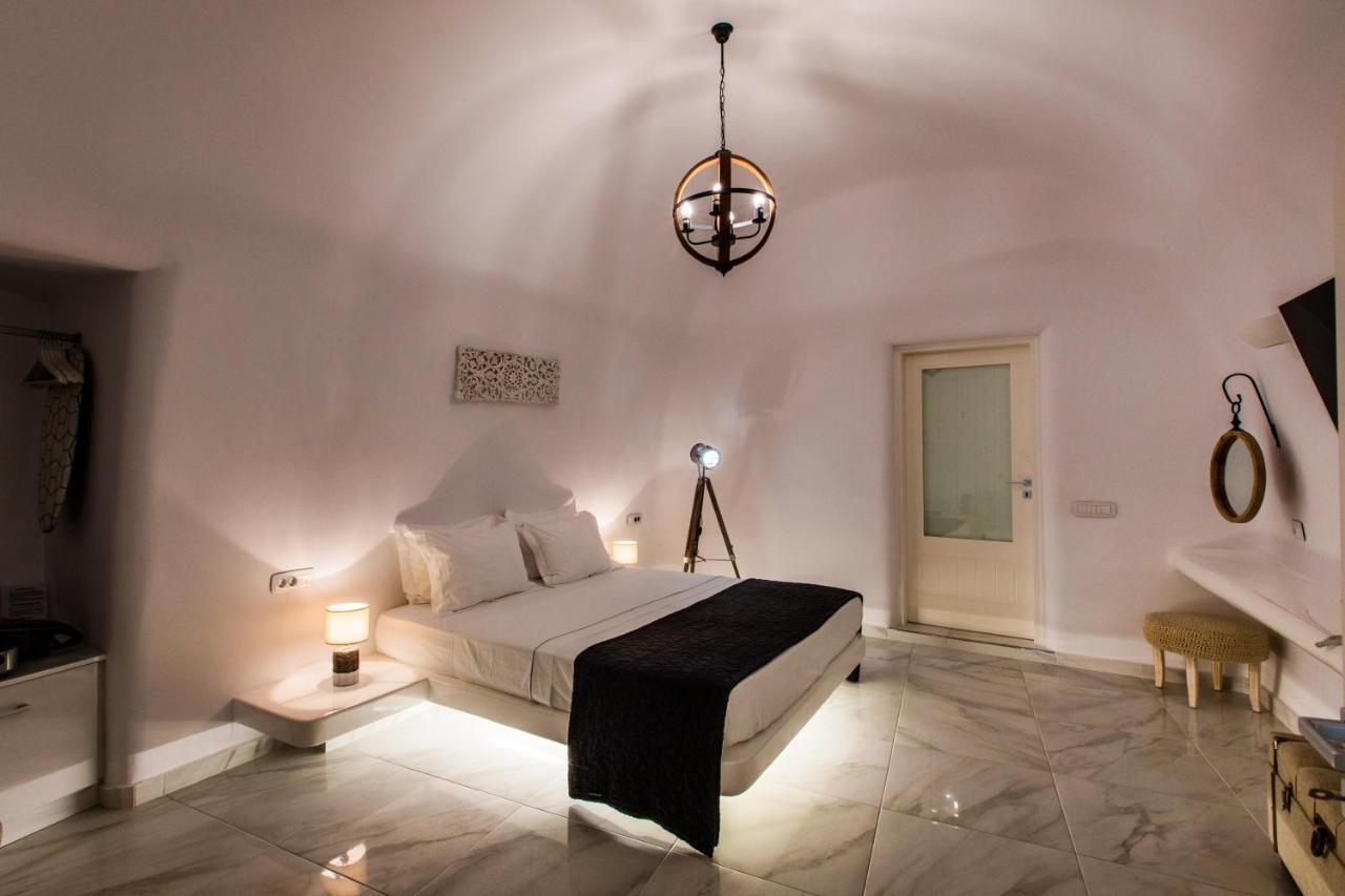 이메로비글리 Santorini Delux (Adults Only) 빌라 외부 사진